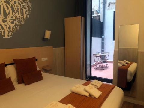 Hostal Live Natura Barcelona