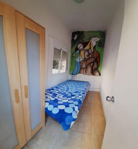 Room in Guest room - Private room with sunny terrace of 200m2 3