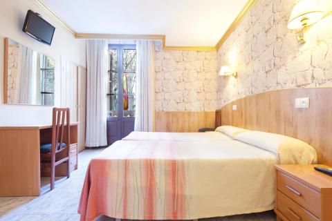 HOTEL FORNOS - Barcelona