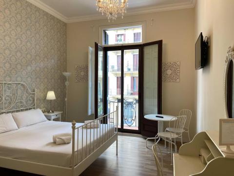 Lumine Luxury Suites by gaiarooms
