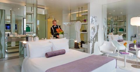 The Mirror Barcelona Hotel