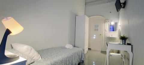 Hostal Parisien Las Ramblas