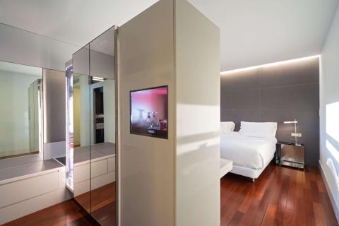 NH Collection Barcelona Constanza