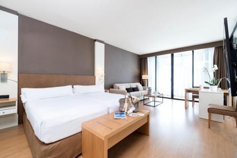 Guitart Grand Passage